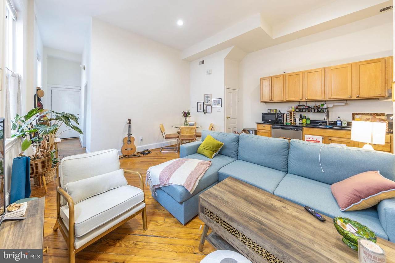 1213 12TH ST - Photo 1