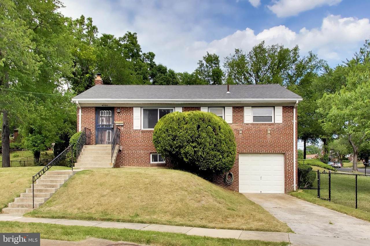4206 Lyons Street - Photo 1