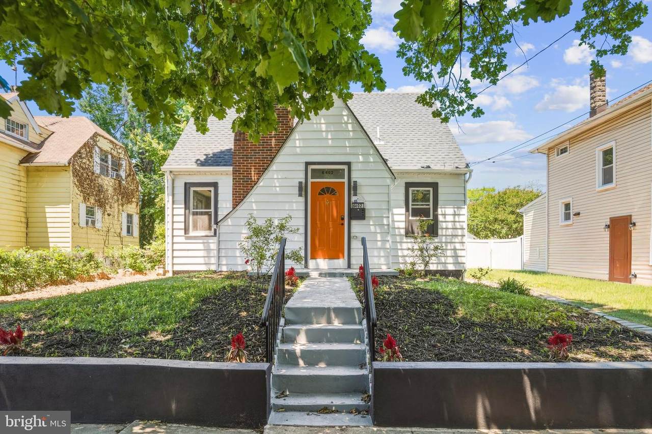 6402 Halleck Street - Photo 1
