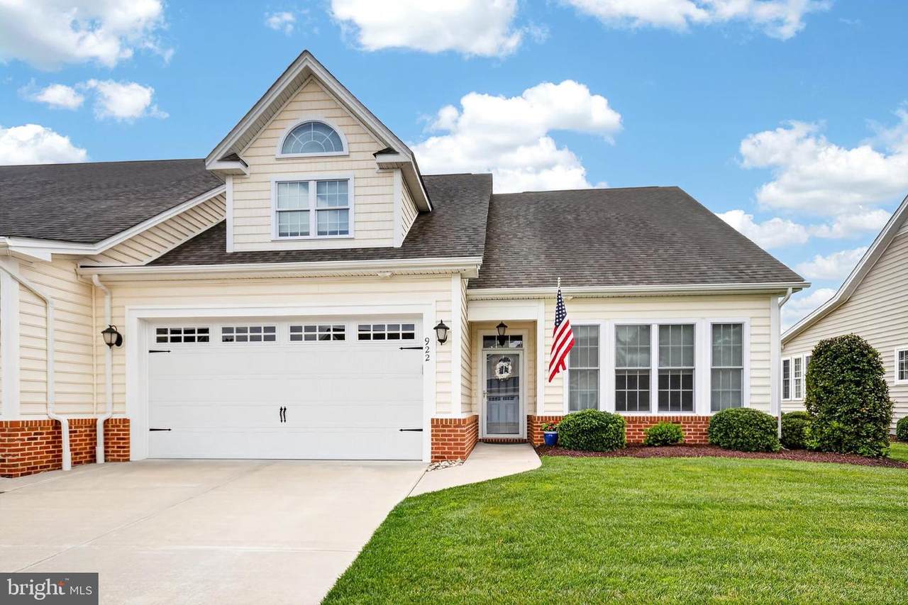 922 Turnstone Circle - Photo 1