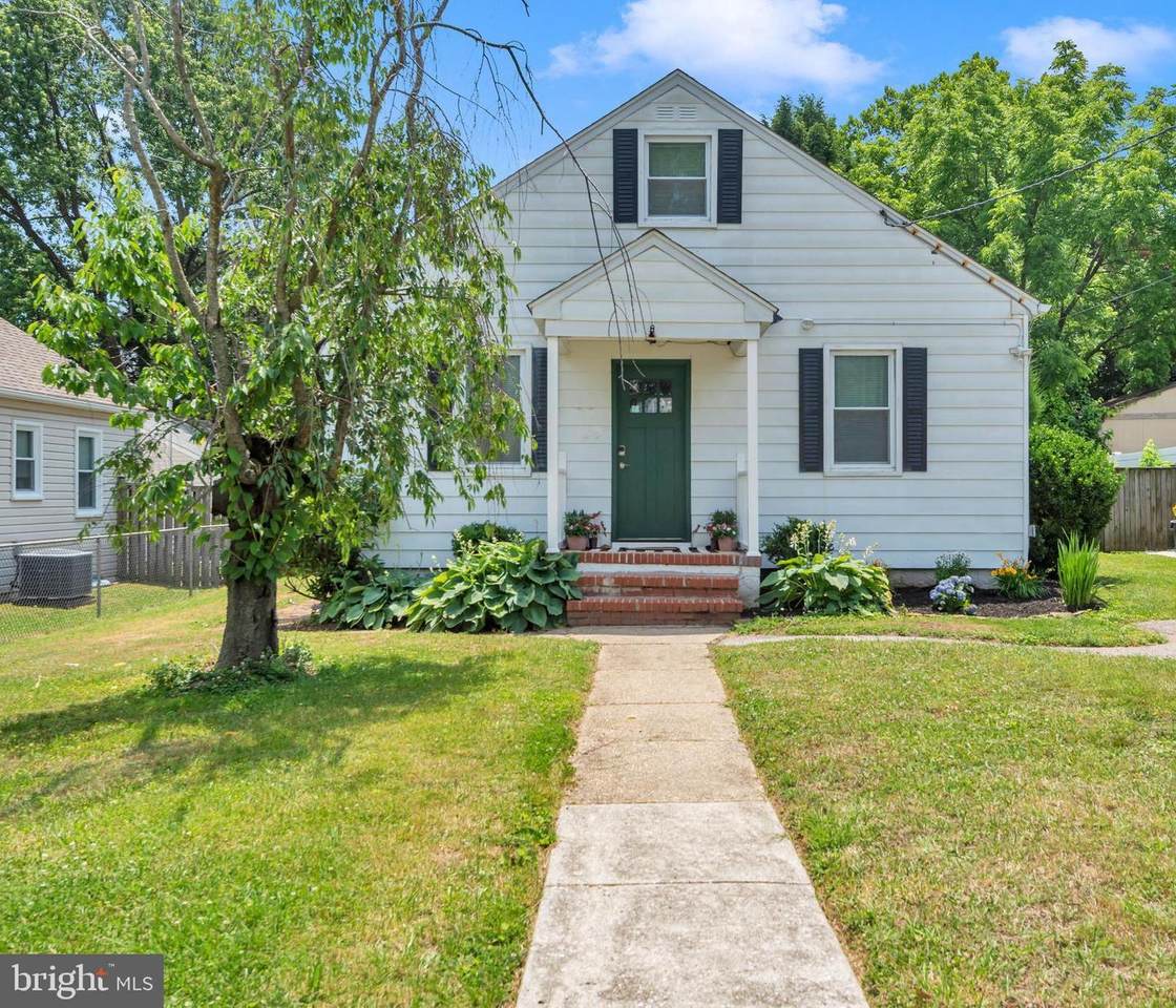 113 S 2ND Avenue - Photo 1
