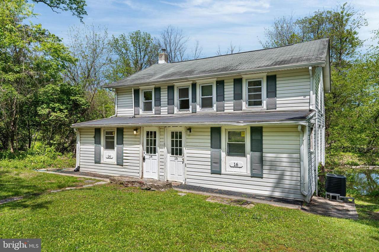 16 White Clay Drive - Photo 1