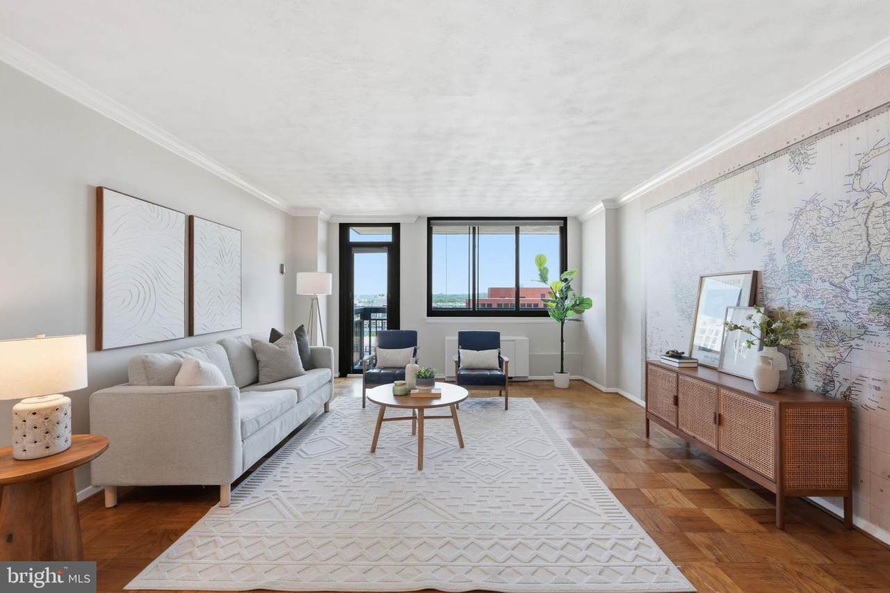 801 Pitt Street - Photo 1