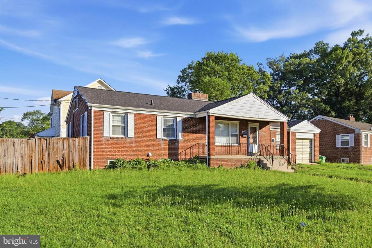 2200 Beechwood Road - Photo 1