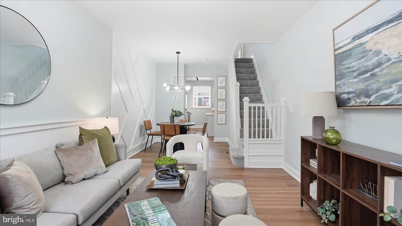 502 Robinson Street - Photo 1
