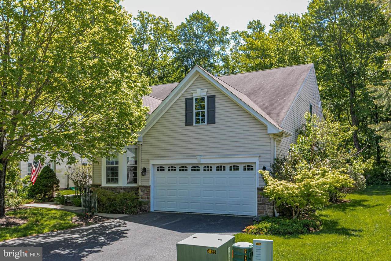 47 Lexington Drive - Photo 1