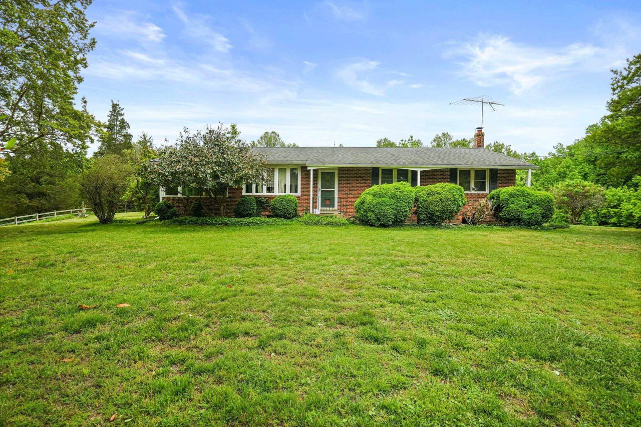 6201 Croom Station Road - Photo 1