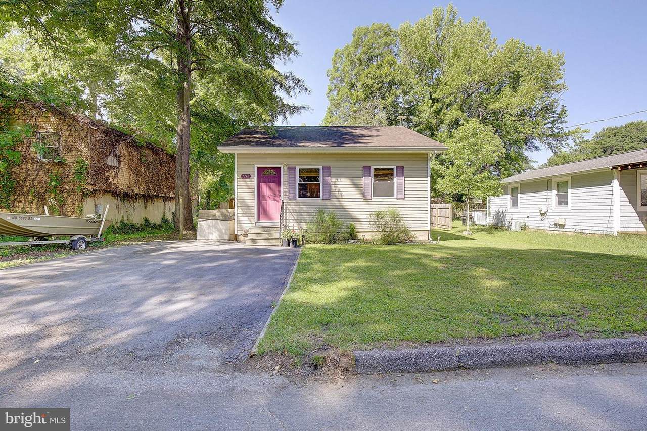 1718 Ridgely Road - Photo 1
