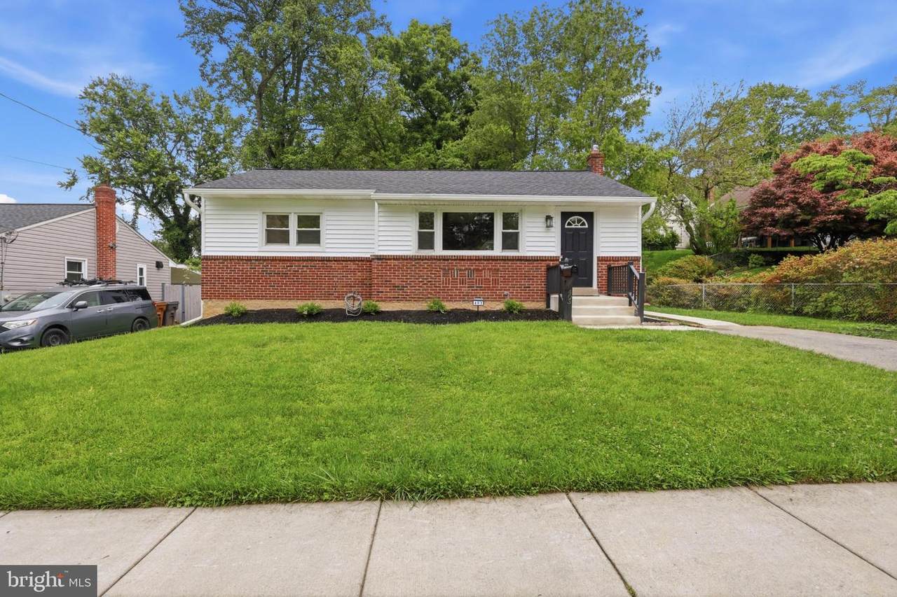 403 Carl Street - Photo 1
