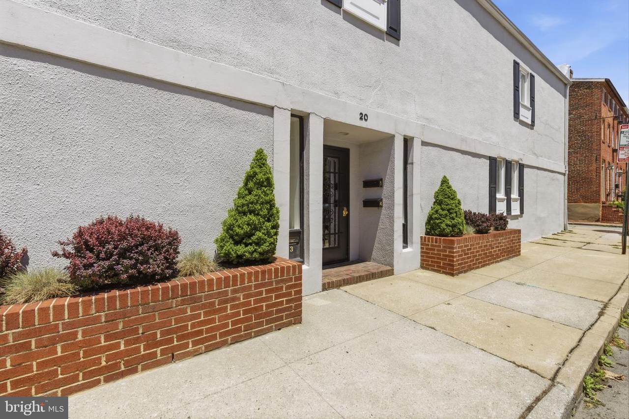 20 Wheeling Street - Photo 1