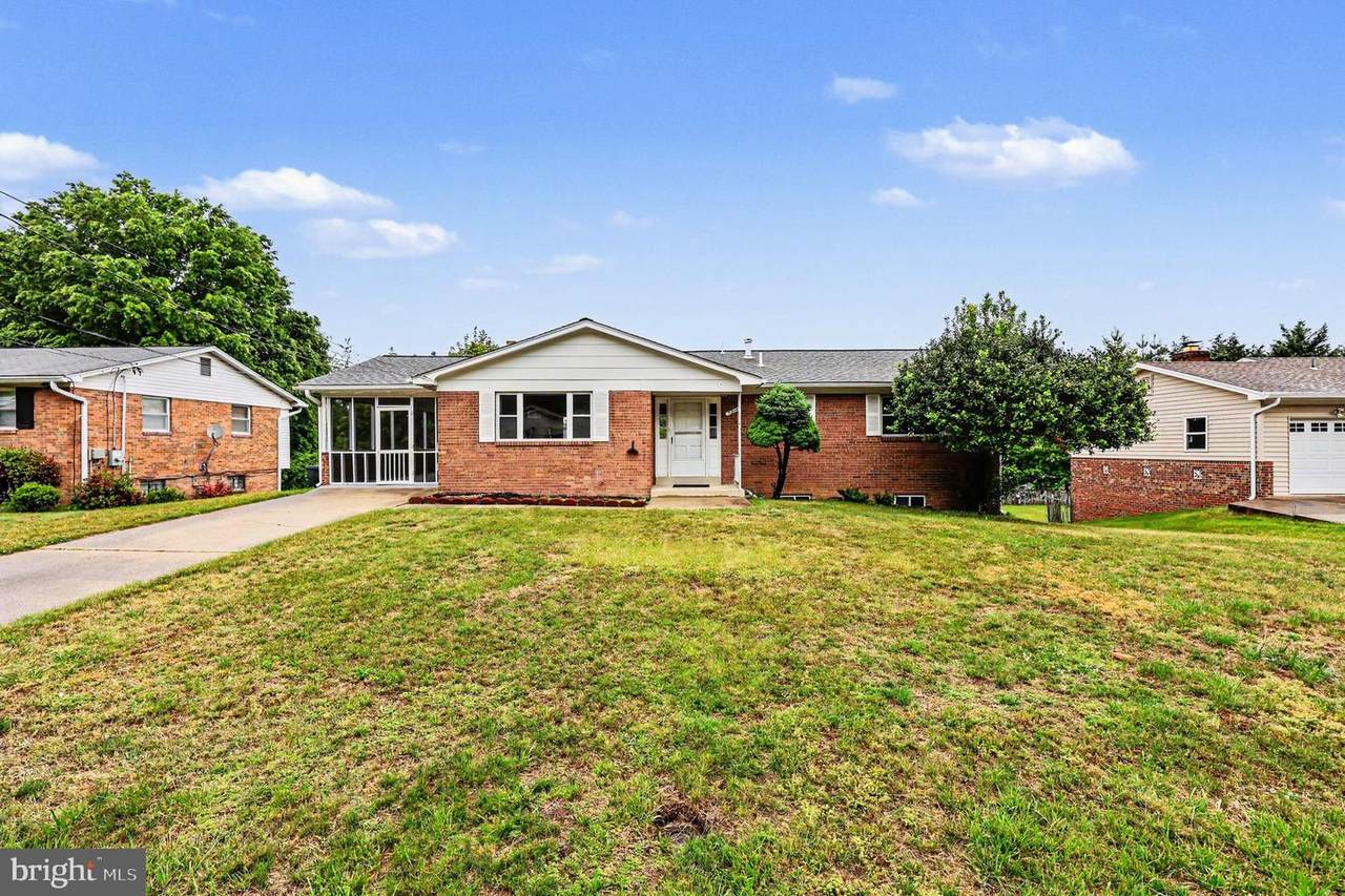 7014 Dower House Road - Photo 1