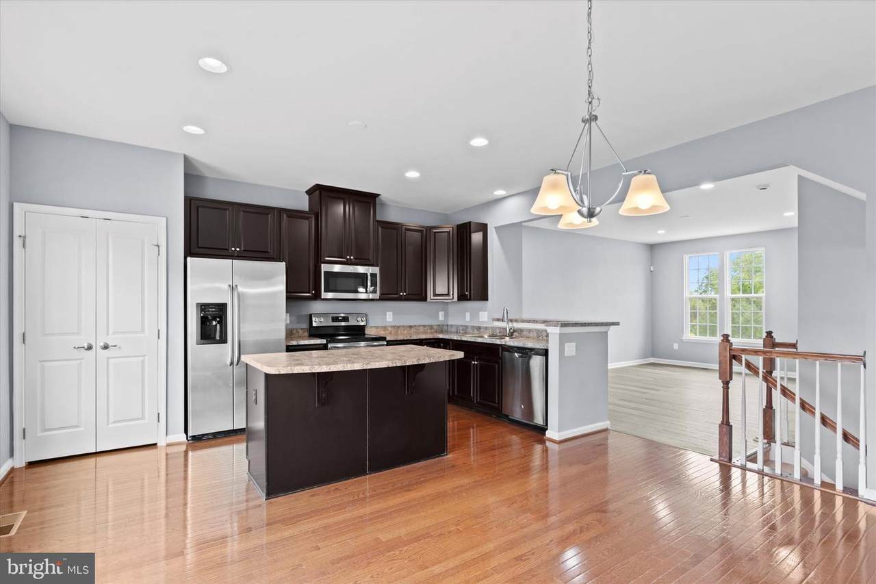 6190 Willow Place - Photo 1