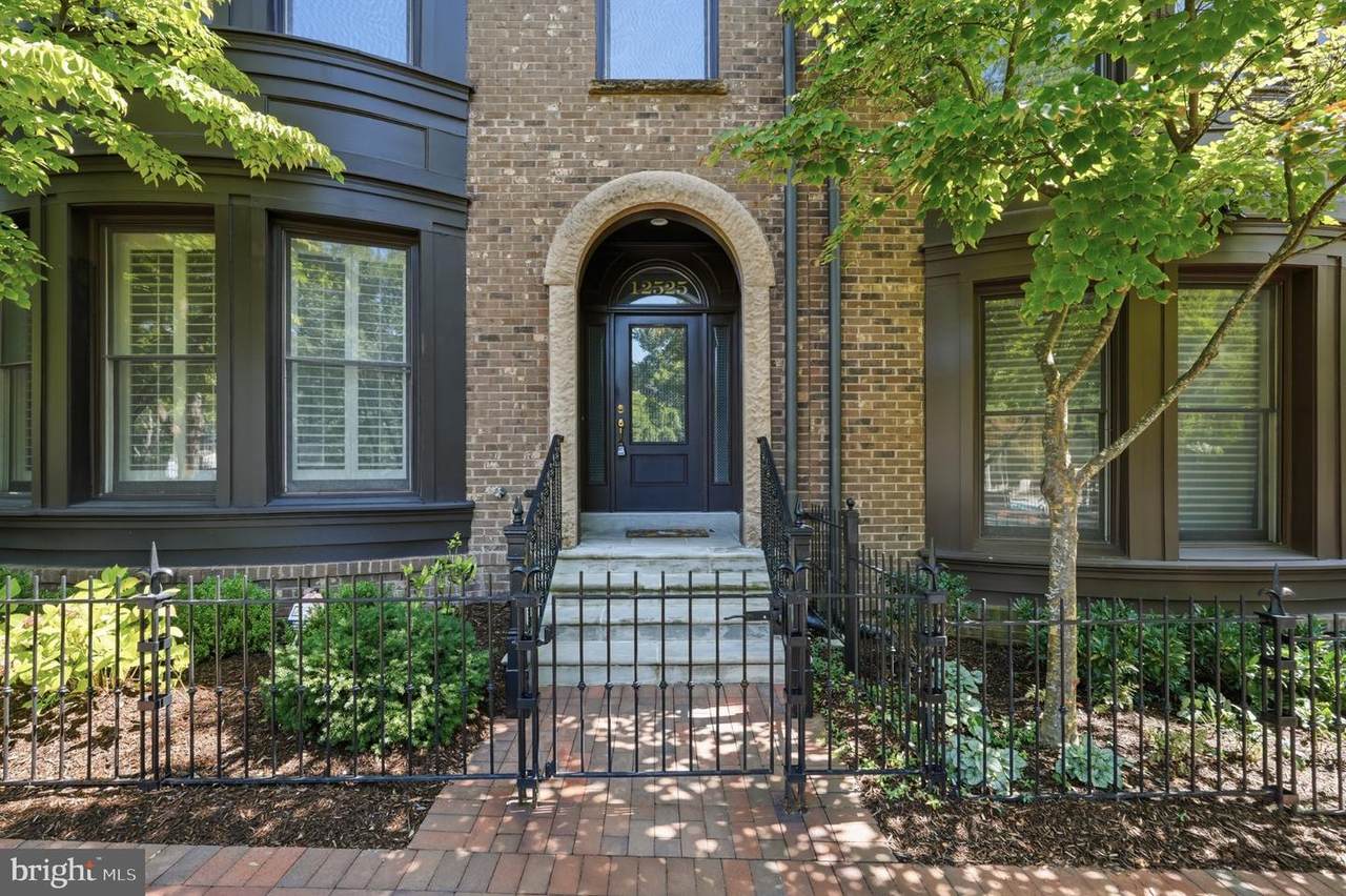 12525 Linda View Lane - Photo 1