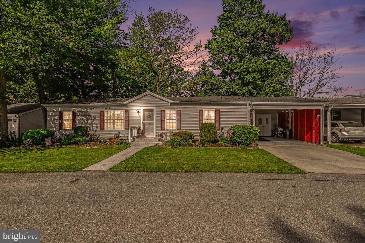 117 Frog Pond Hollow - Photo 1
