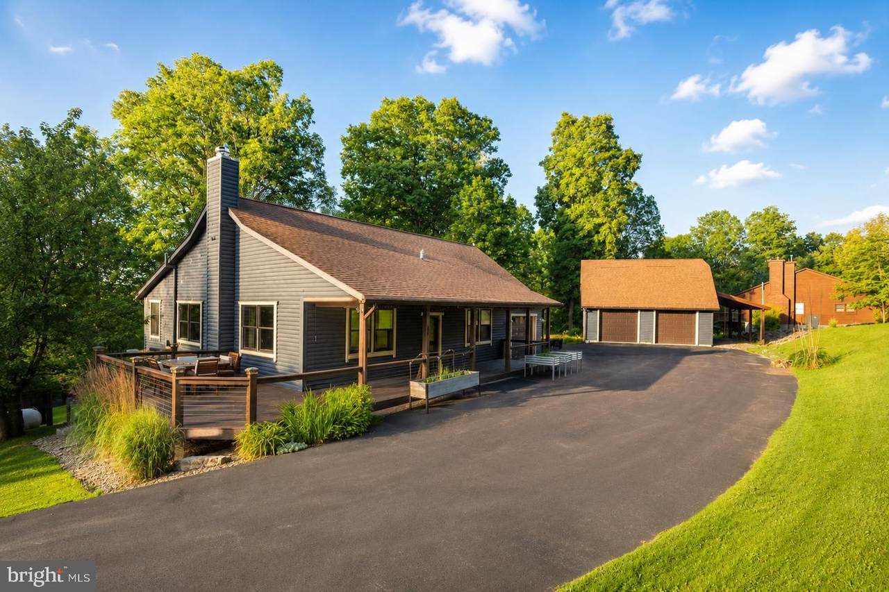253 Gleanings Drive - Photo 1