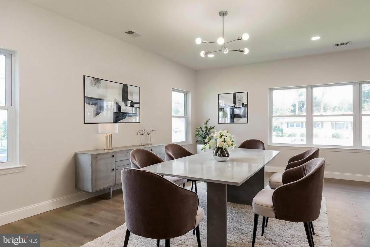 209 Parkinson Avenue - Photo 1