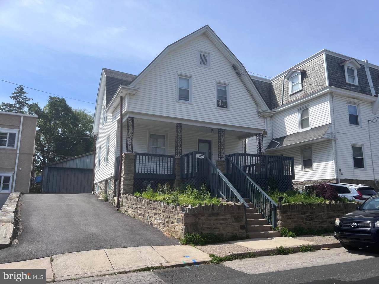 307 Nice Avenue - Photo 1