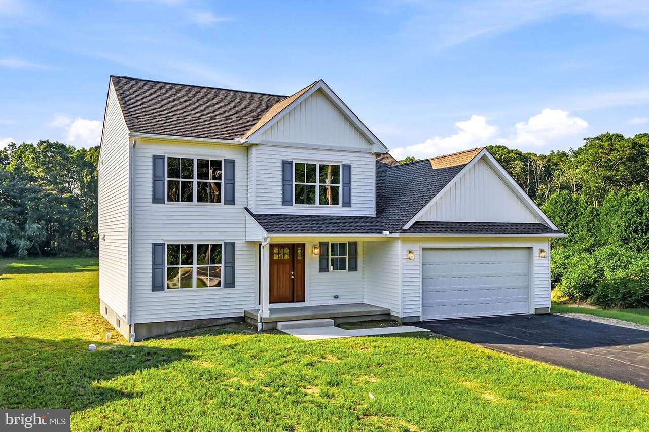 413 Atco Avenue - Photo 1