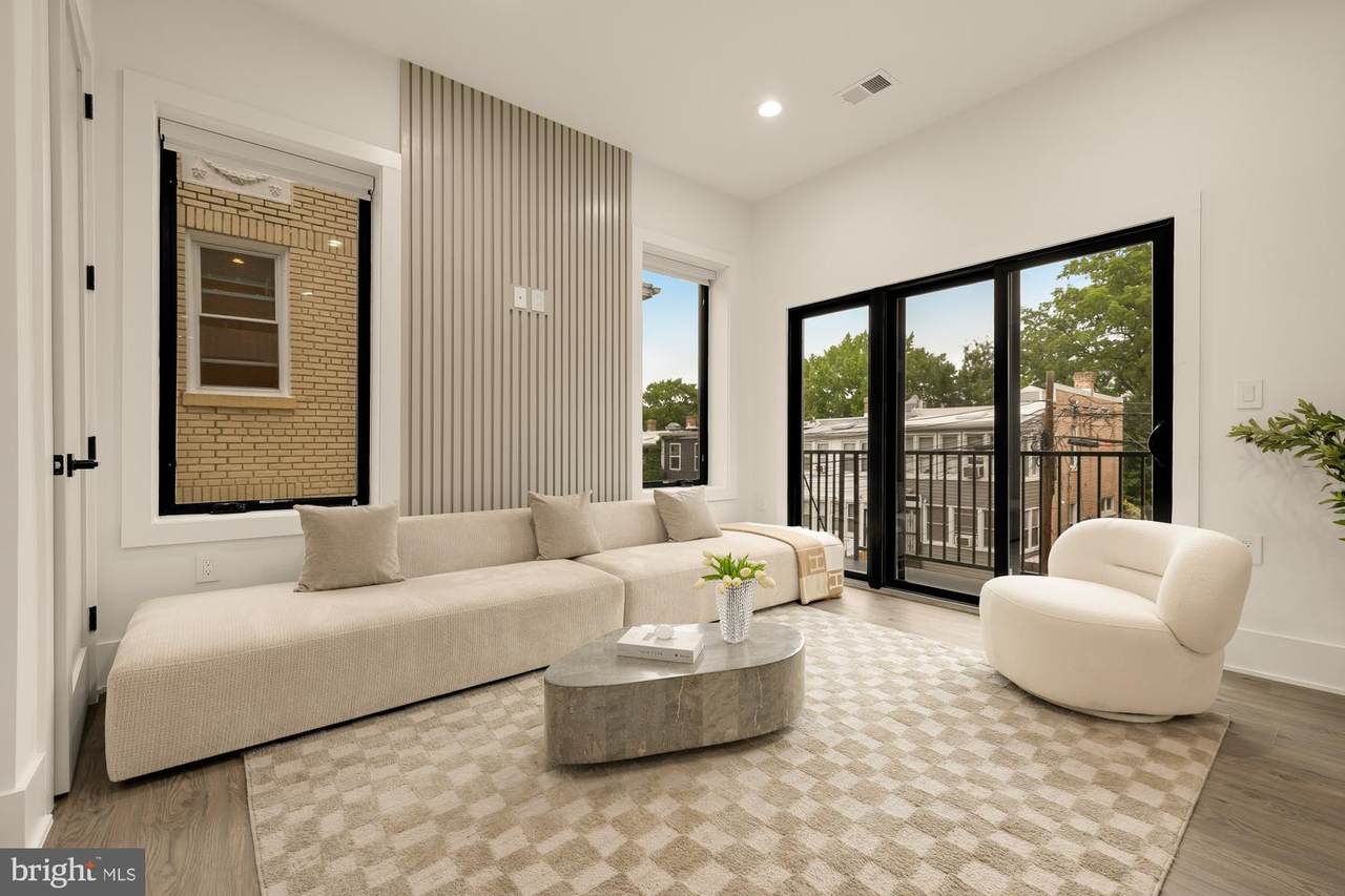 1140 Oates Street - Photo 1
