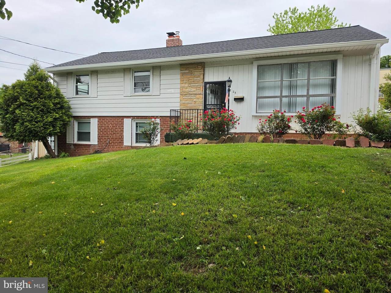 5825 Lamont Drive - Photo 1