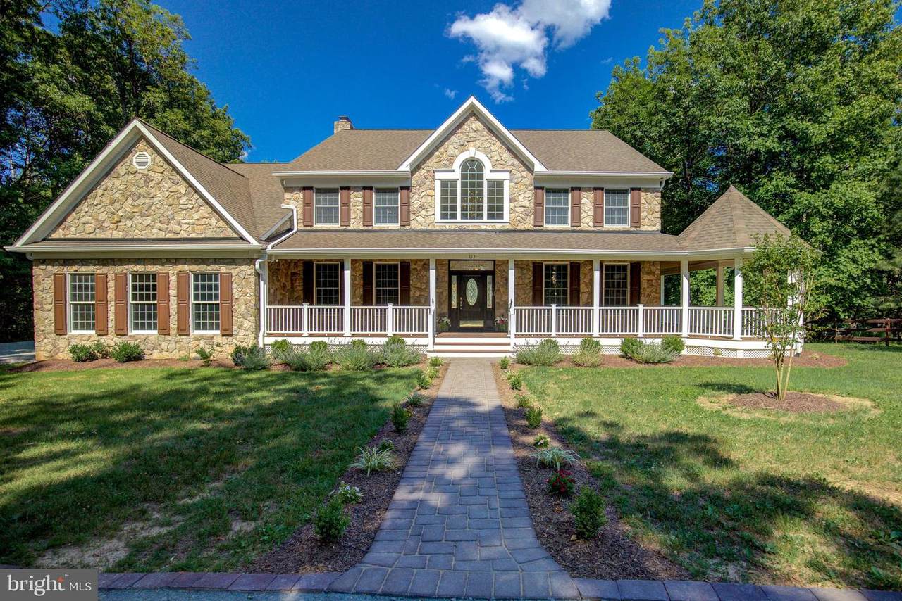 813 Blacks Hill Road - Photo 1