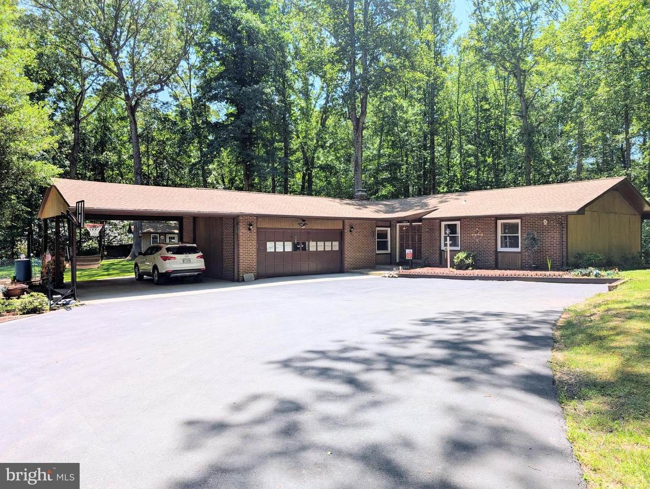 6997 Gilbeth Road - Photo 1