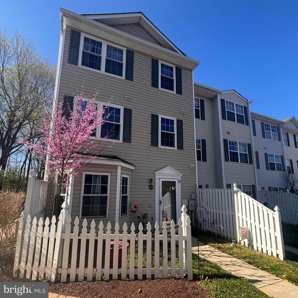 20 F Ironstone - Photo 1