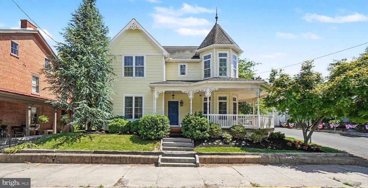 304 Main Street - Photo 1