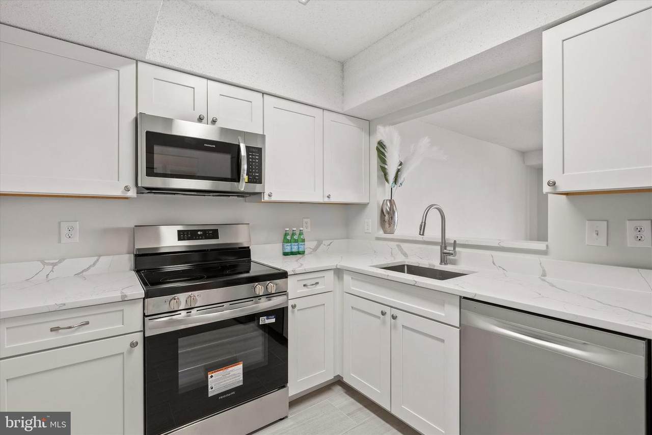 5505 Seminary Road - Photo 1