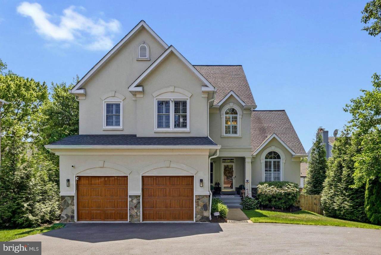 6732 Churchill Road - Photo 1