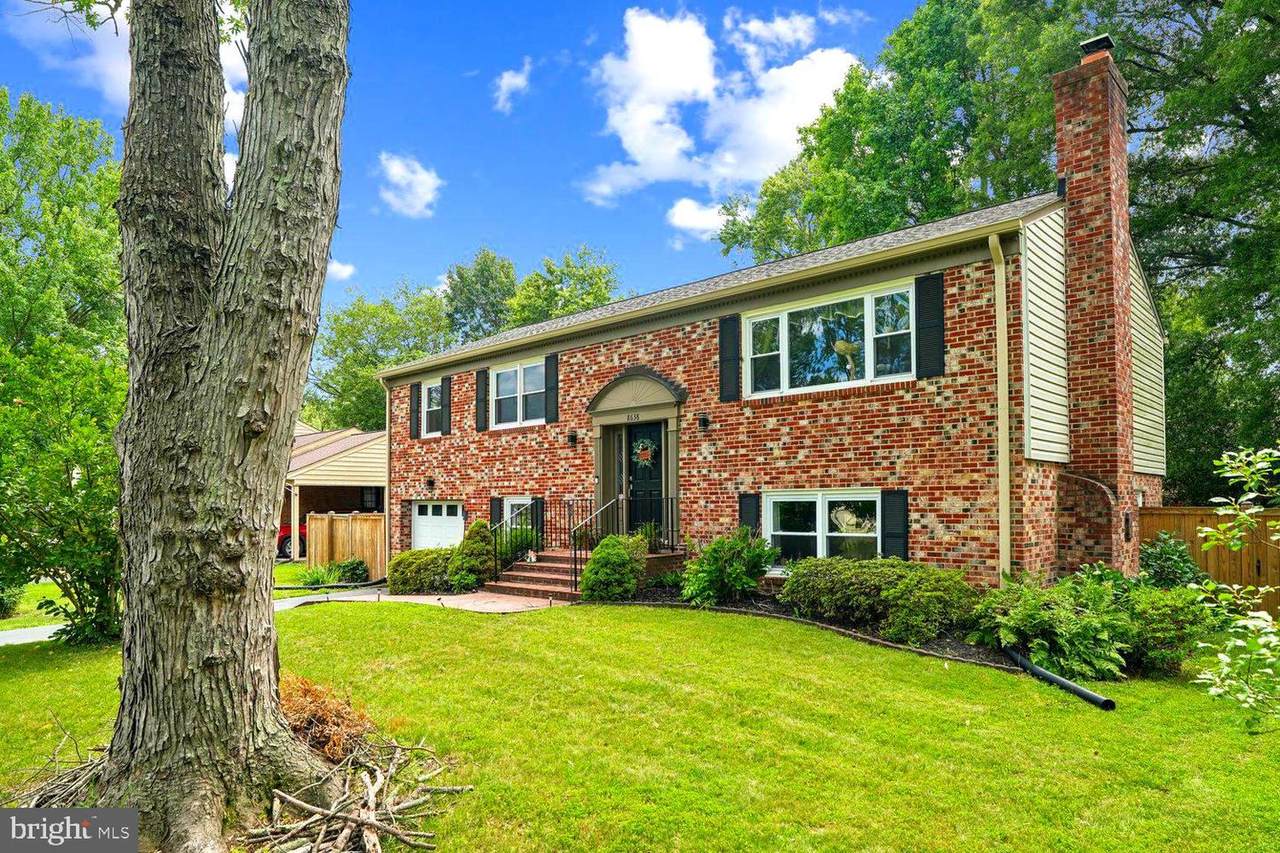 8638 Vernon Avenue - Photo 1