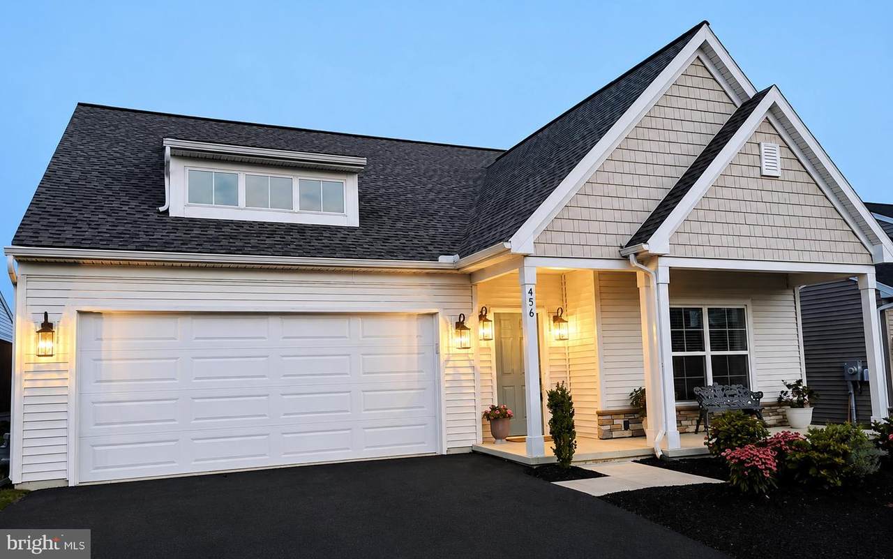 456 Stone Gate Blvd L-0154 - Photo 1