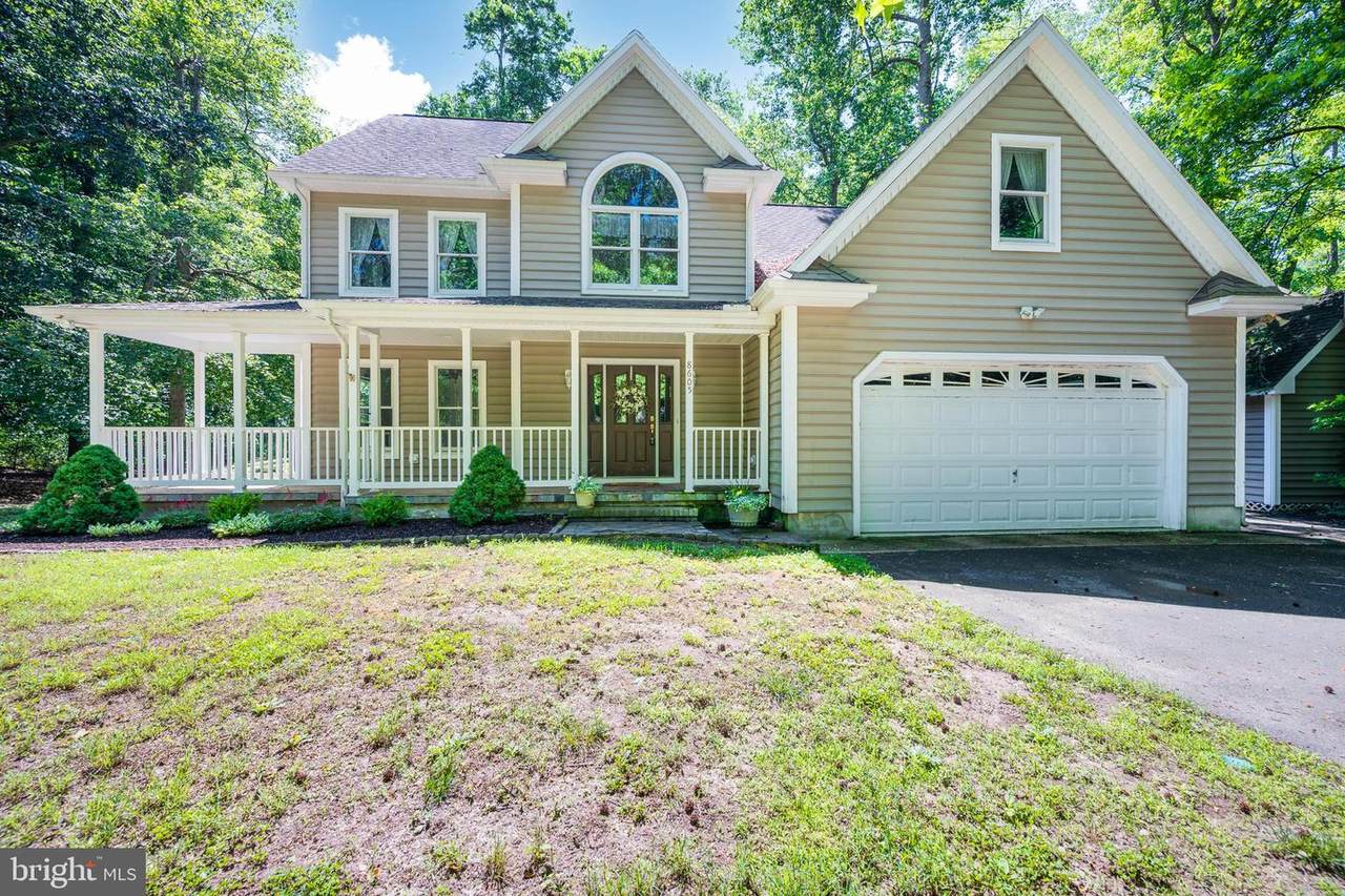 8605 Hickory Place - Photo 1