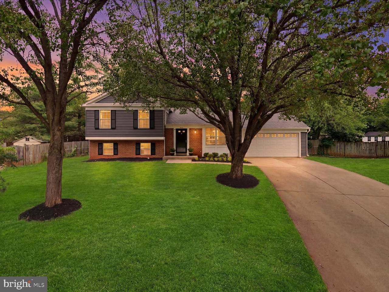 10323 Amberleigh Court - Photo 1