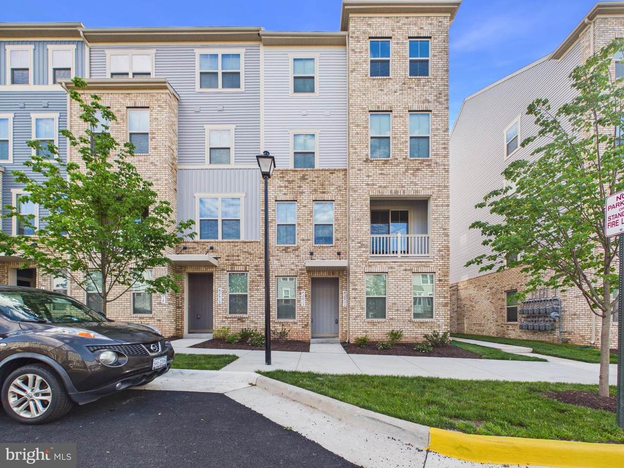 42613 Pitlochry Terrace - Photo 1