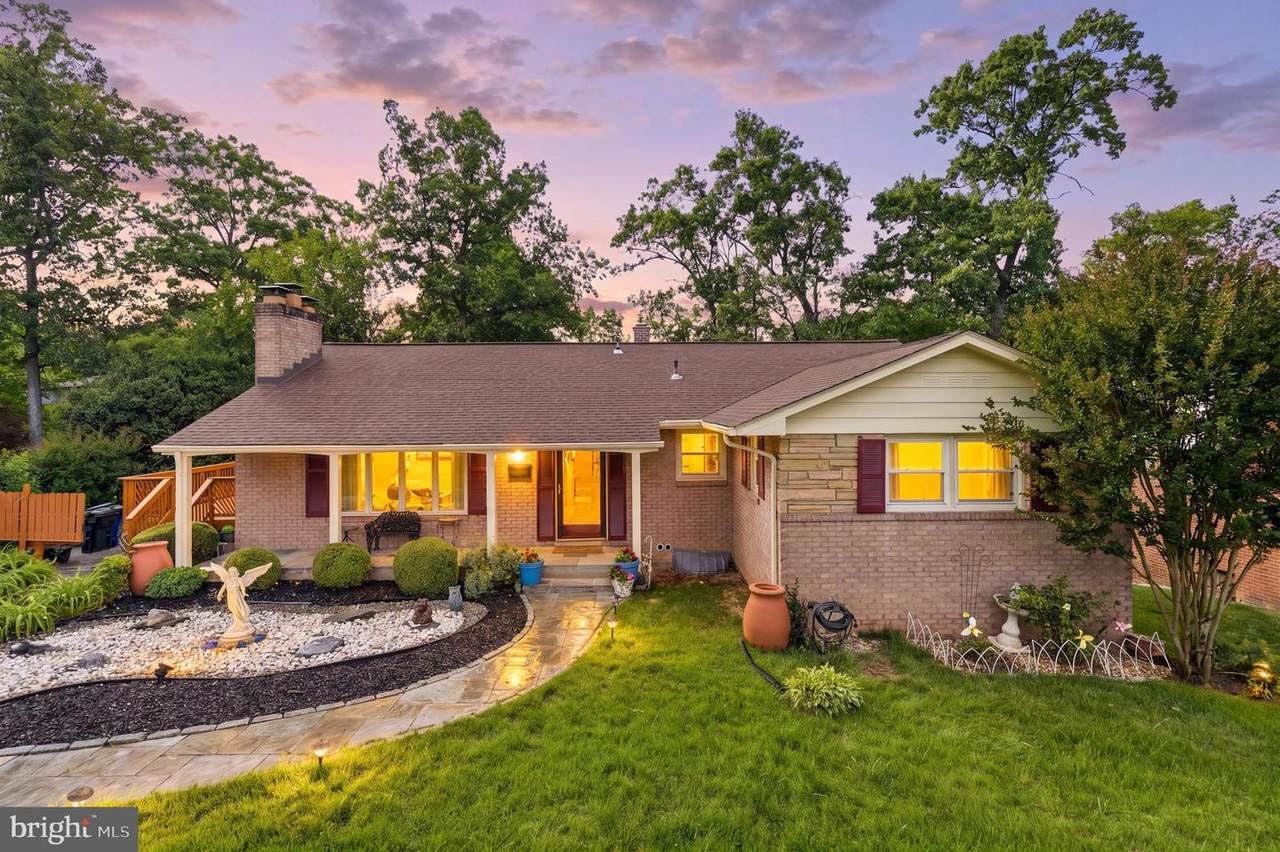 9104 Drake Place - Photo 1