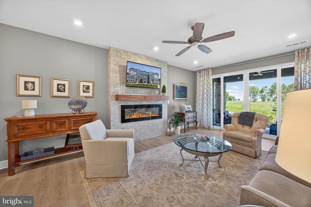 129 Wheelhouse Way - Photo 1