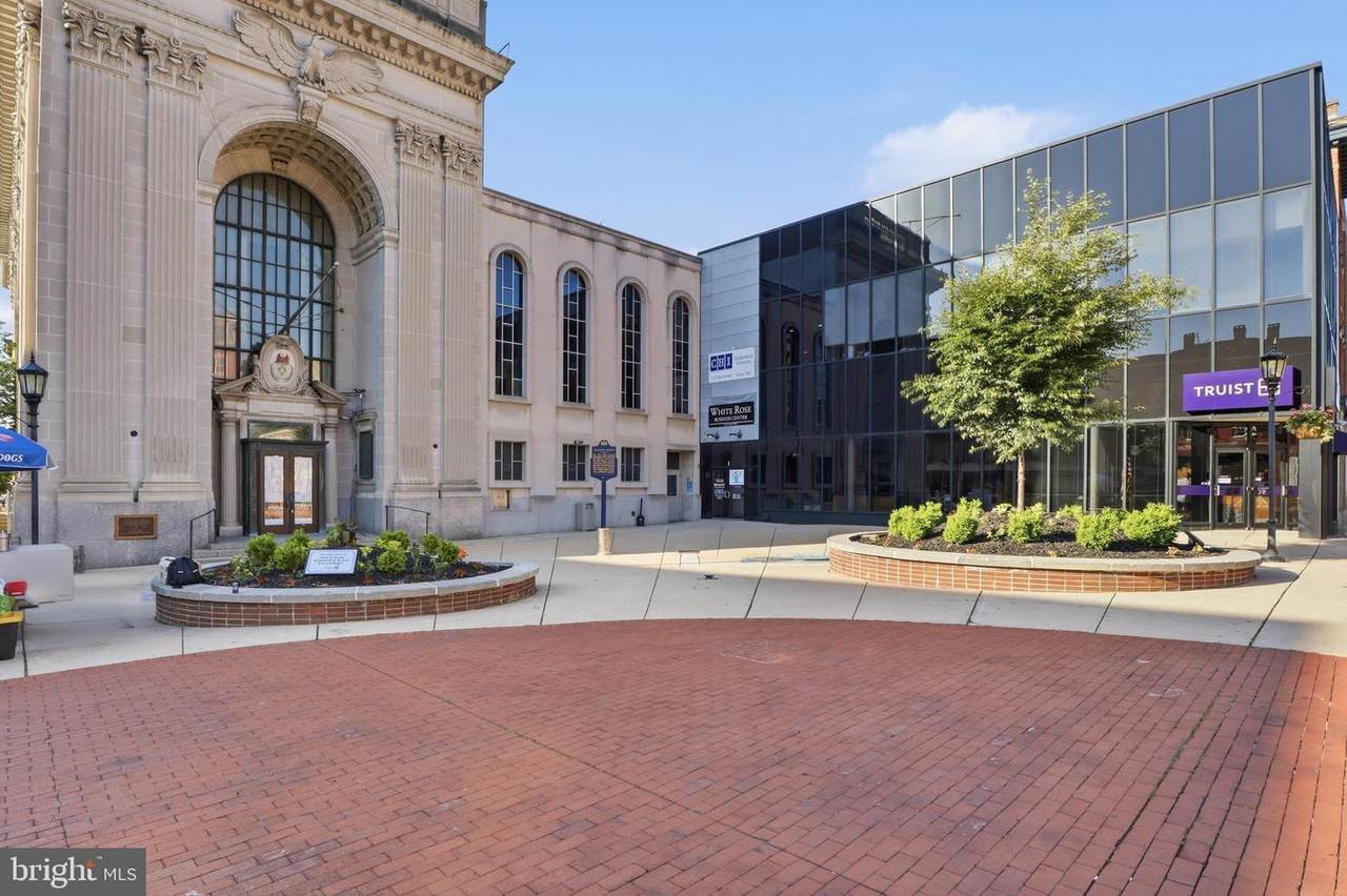 1 Market Street - Photo 1