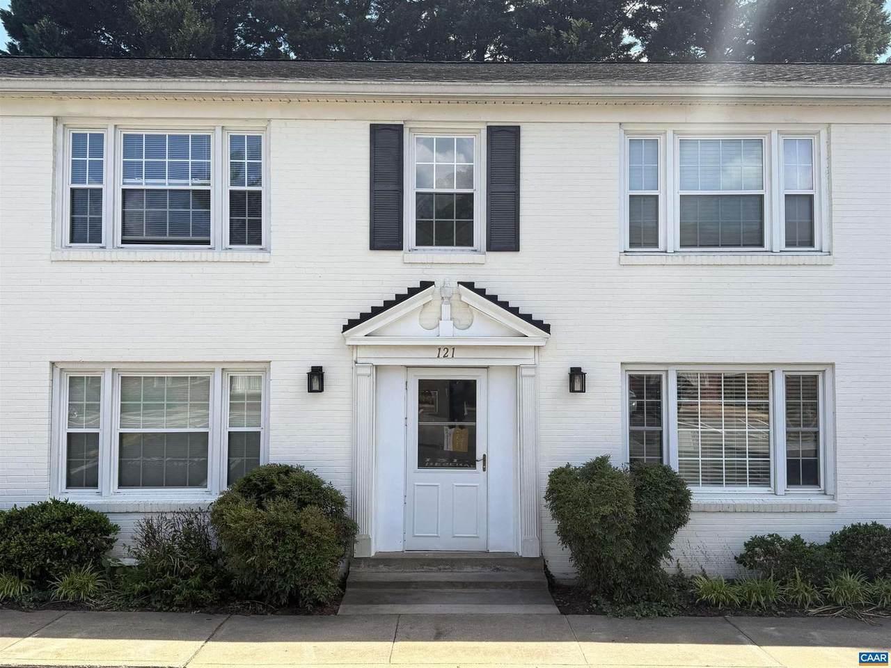 121 Hessian Hills Rdg - Photo 1