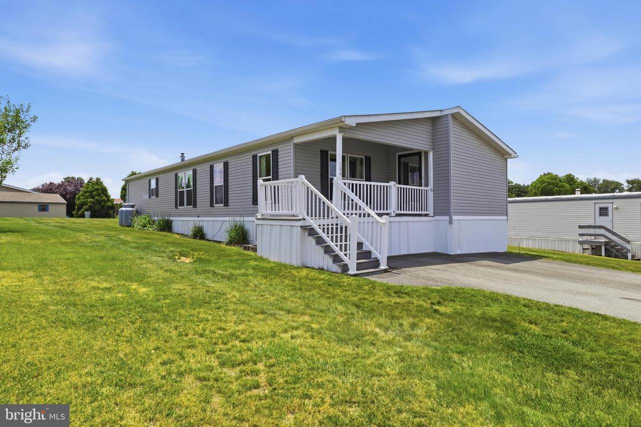 124 Lisa Circle - Photo 1