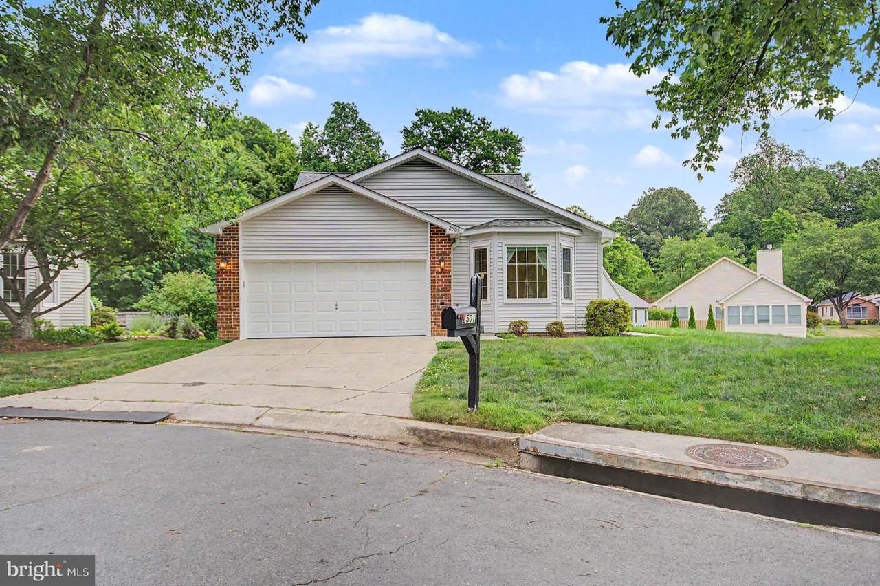2501 Eastern Point Court - Photo 1