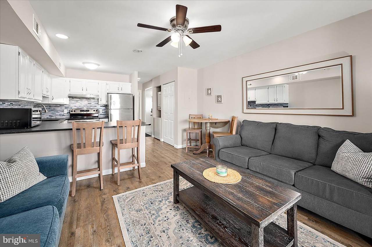 12300 Jamaica Avenue - Photo 1