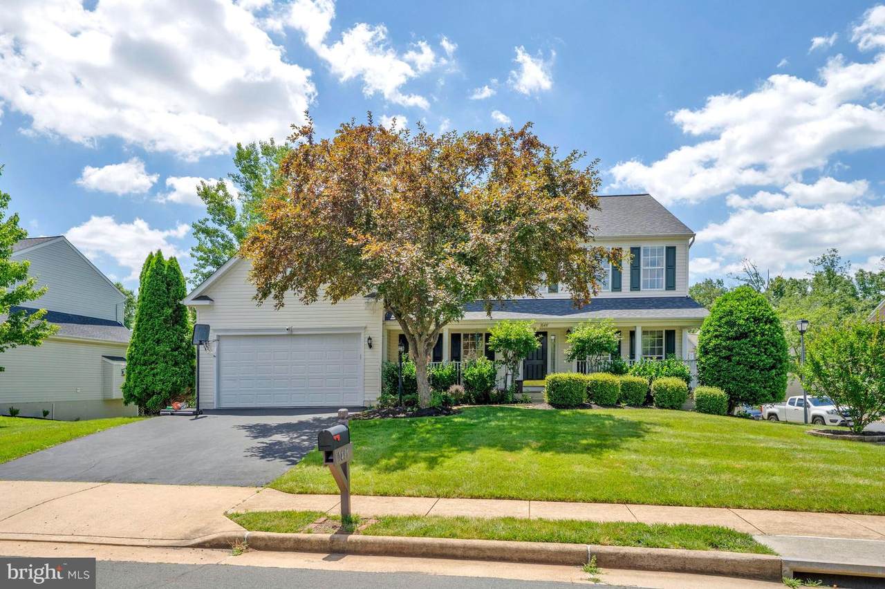 10491 Manns Harbor Court - Photo 1