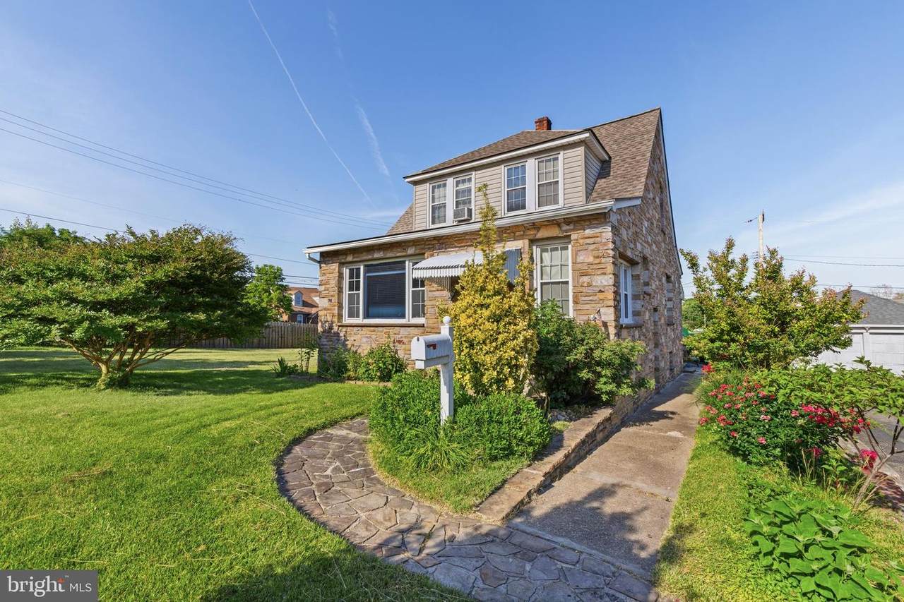 1603 Malvern Street - Photo 1