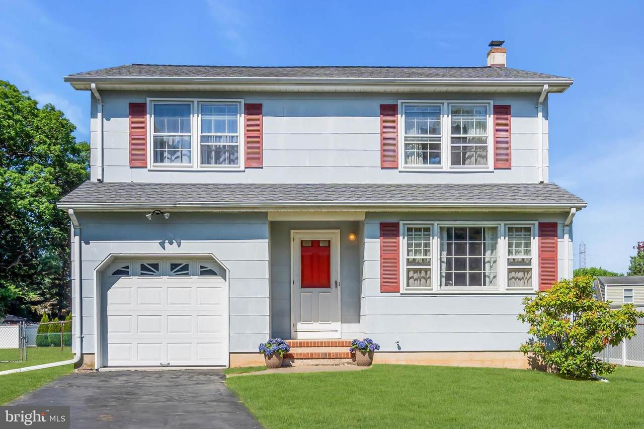 12 Angelique Court - Photo 1