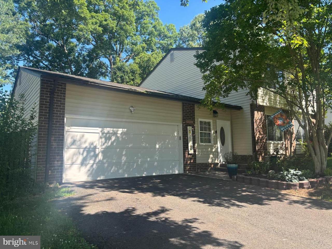 6820 Vantage Drive - Photo 1