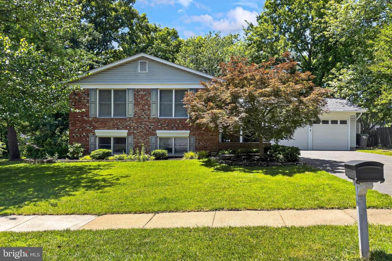 6908 Rochambeau Place - Photo 1