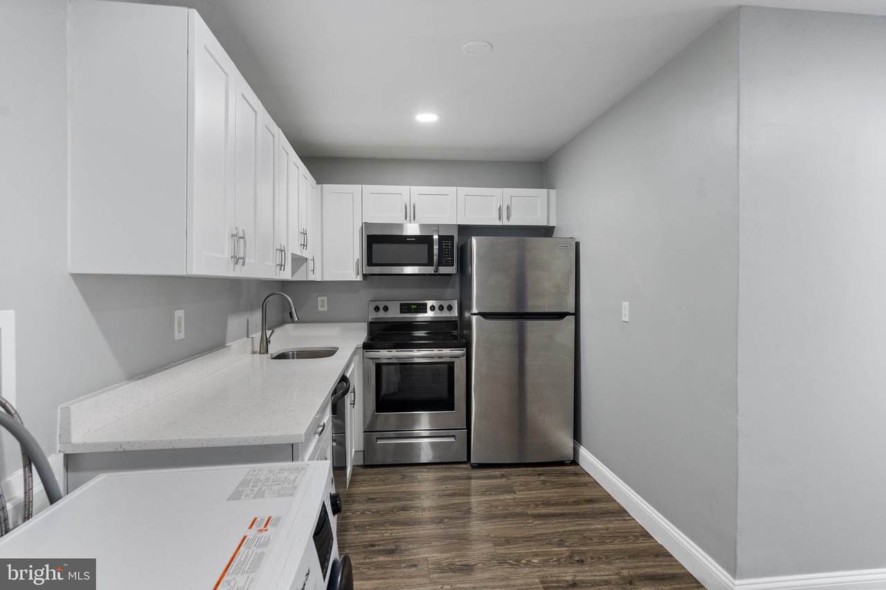 823 Newington Avenue - Photo 1