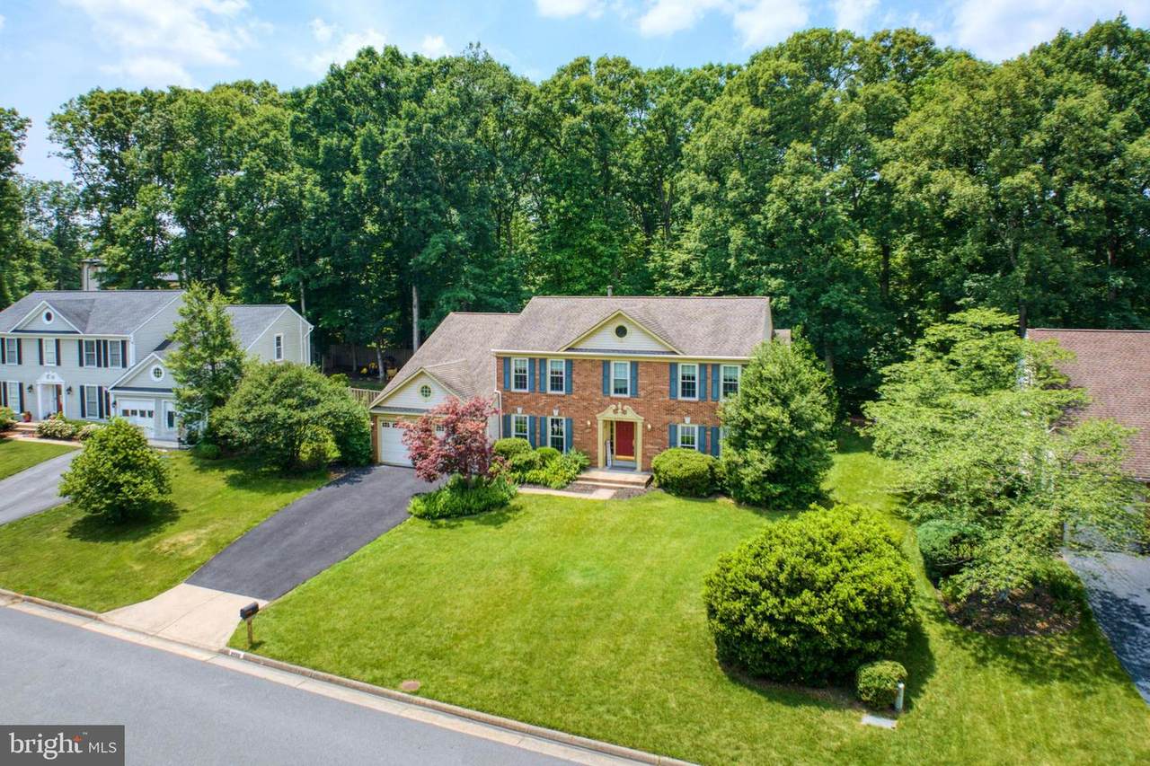 8722 Foxhall Terrace - Photo 1
