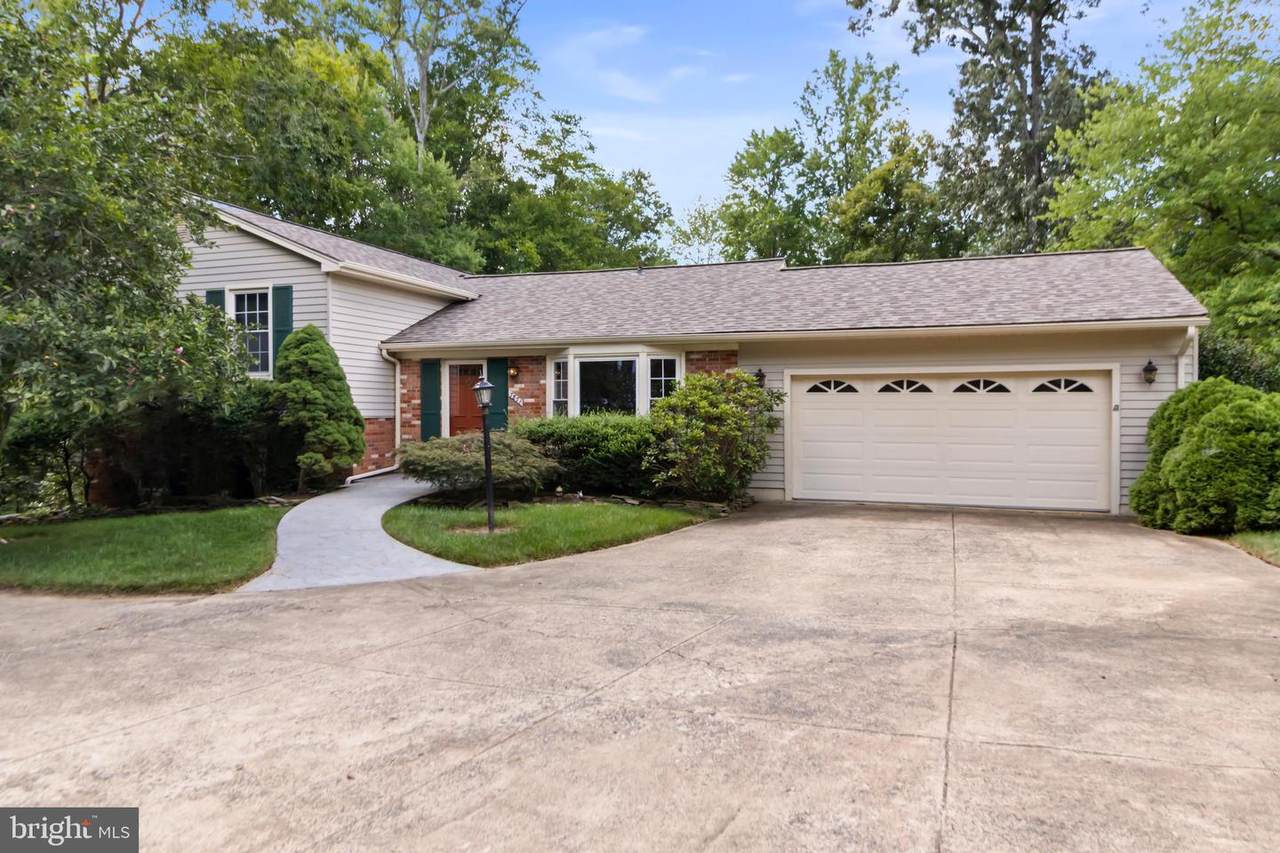7871 Godolphin Drive - Photo 1